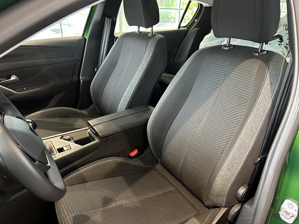Bild på 5D Active Pack 1.2 PT 130hk - CARPLAY,FARTHÅLLARE