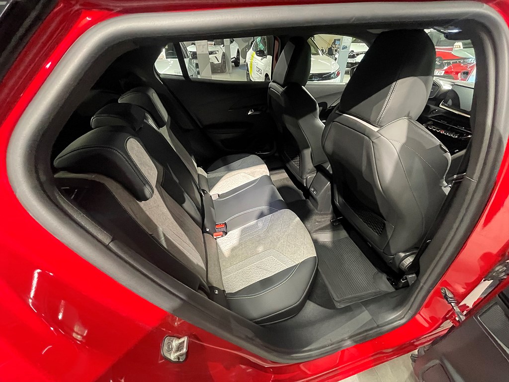 Bild på GT Pack 50kWh 136hk Aut - B-KAMERA, CARPLAY