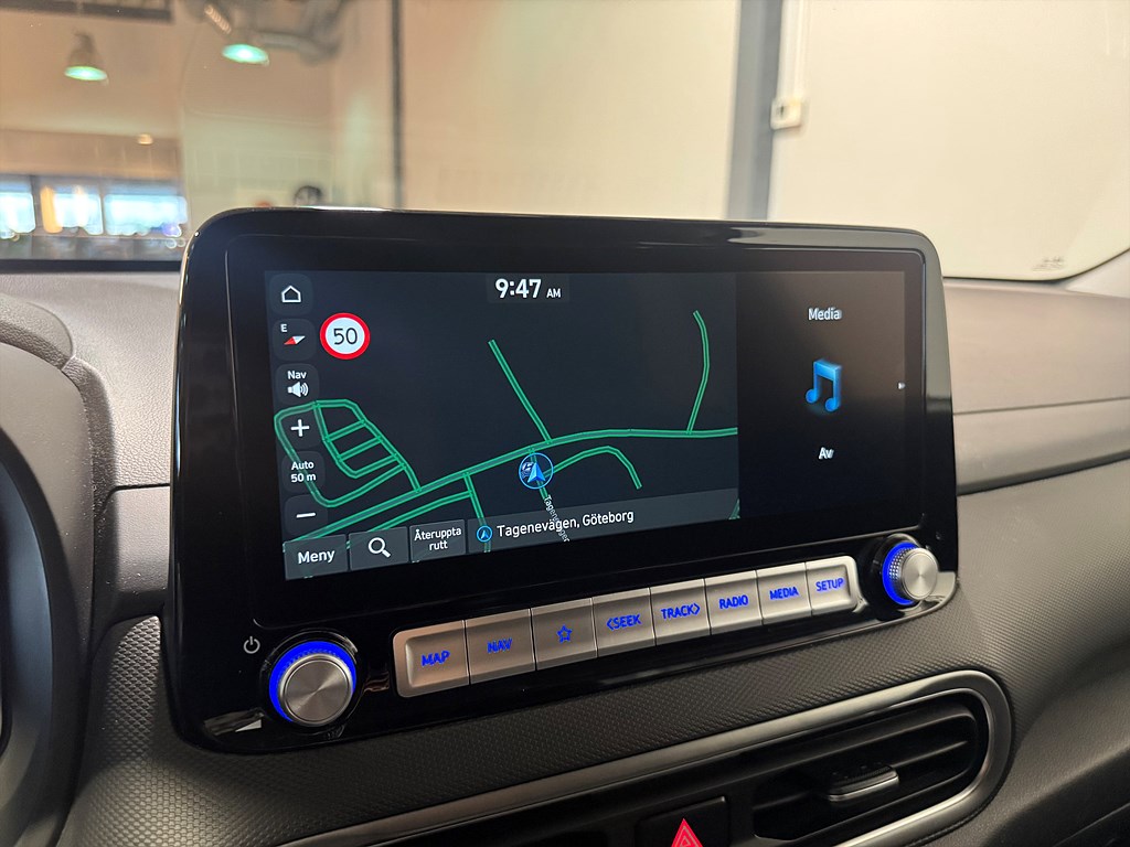 Bild på Electric Essential 39kWh 136hk Aut - B-KAMERA, CARPLAY