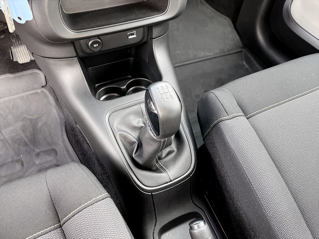 Bild på Feel 1.2 PT 82hk - CARPLAY, BACKSENSORER