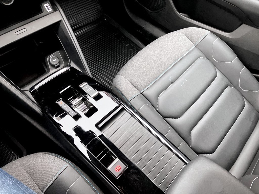 Bild på Shine 1.2 PT 130hk Aut - 360-KAMERA, CARPLAY