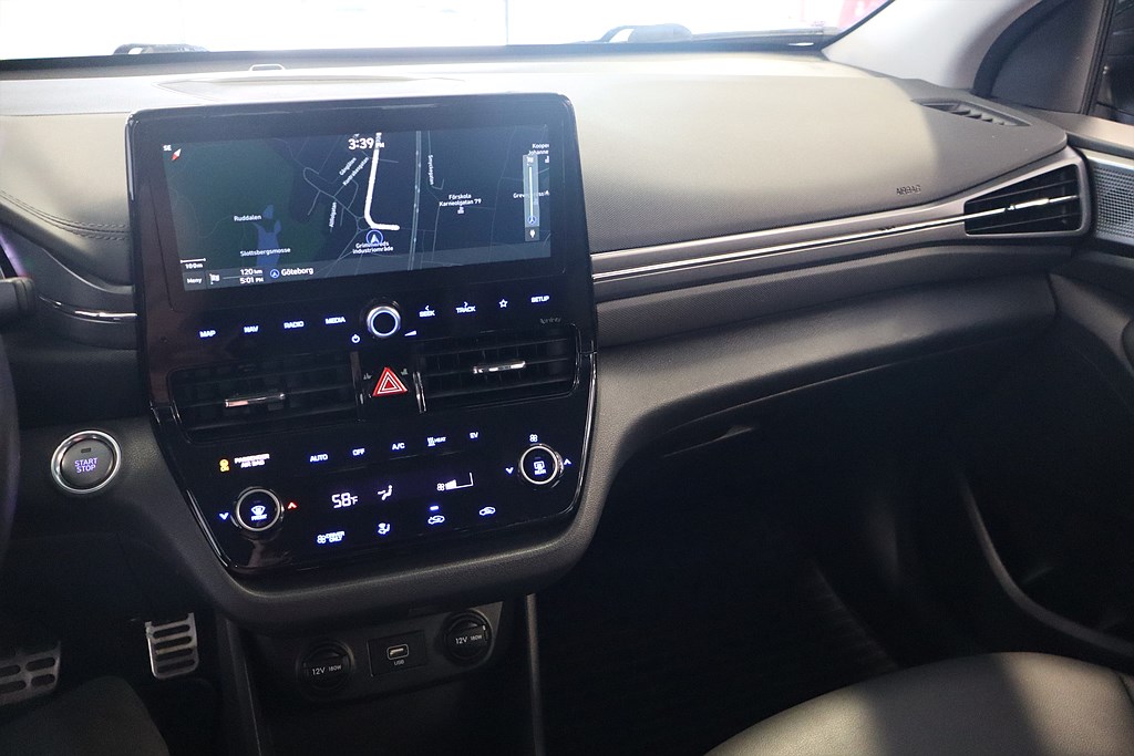 Bild på Electric Premium Plus 38.3kWh 136hk Aut - B-KAMERA, CARPLAY