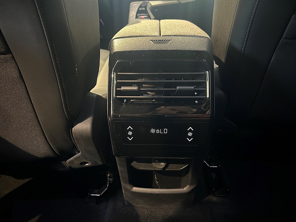 Bild på Allure Hybrid 145hk Aut - 7-SITS, B-KAMERA, CARPLAY