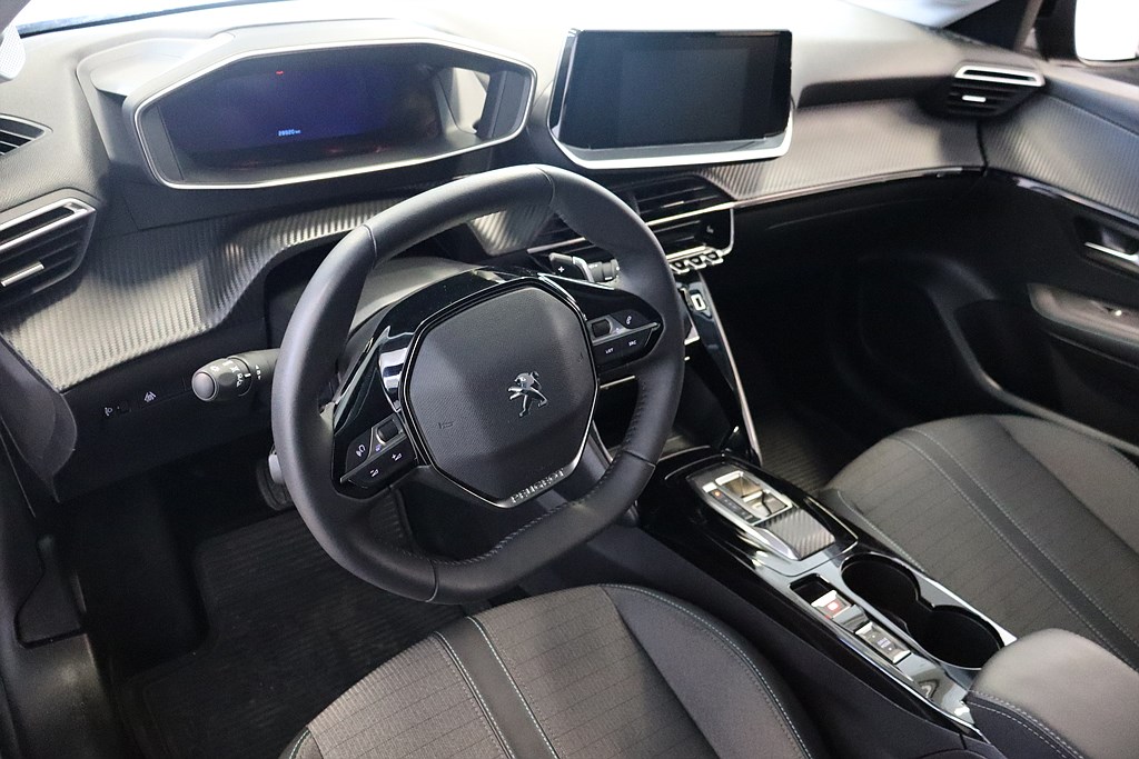 Bild på Allure Pack 1.2 PT 100hk Aut - B-KAMERA, CARPLAY