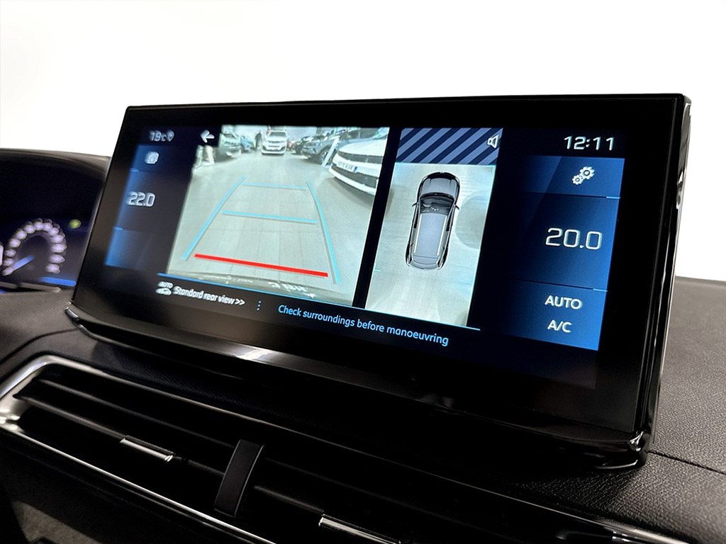 Bild på GT Black Pack 1.2 PT 130hk Aut - B-KAMERA, CARPLAY