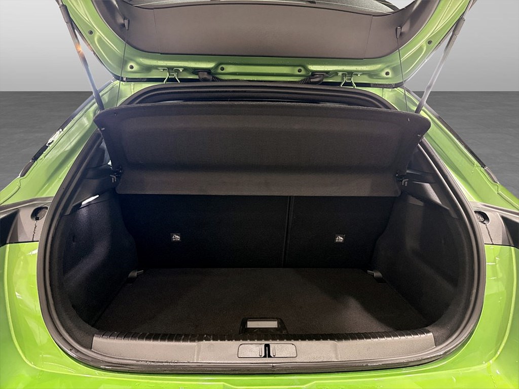 Bild på Ultimate 1.2 Pt 130hk Aut - B-KAMERA, RATTVÄRME