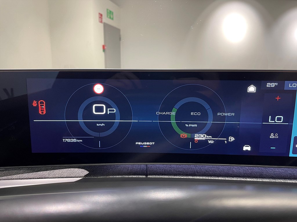 Bild på GT Hybrid 145hk Aut - B-KAMERA, CARPLAY