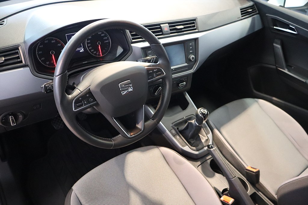 Bild på Style 1.0 TSI 95hk - M-VÄRMARE, CARPLAY