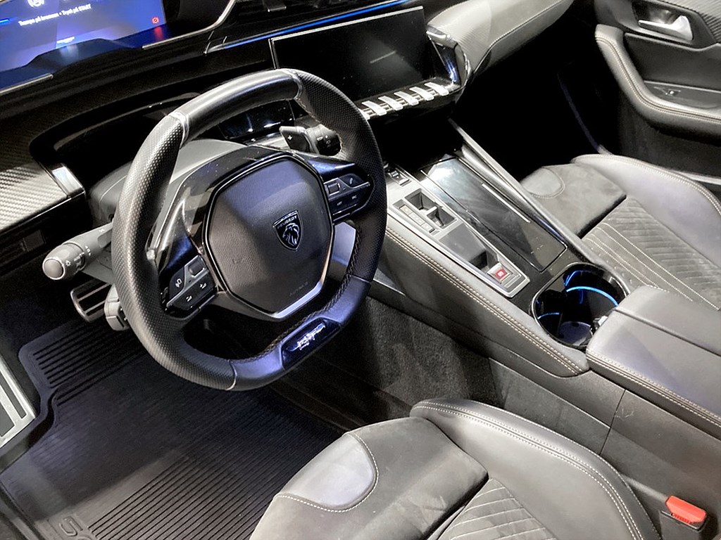 Bild på SW GT 1.2 PT 130hk Aut - B-KAMERA,NAV,CARPLAY