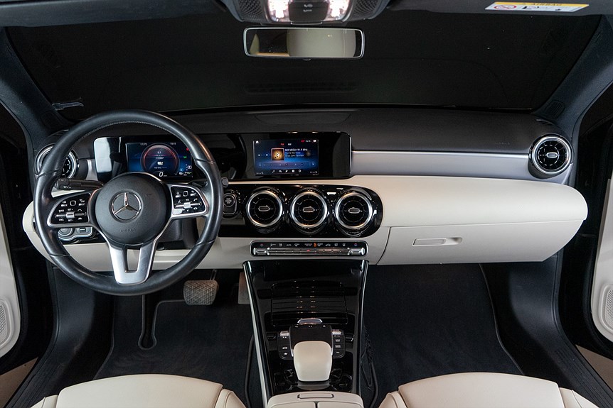 Mercedes-Benz A 250 e Sedan 218hk