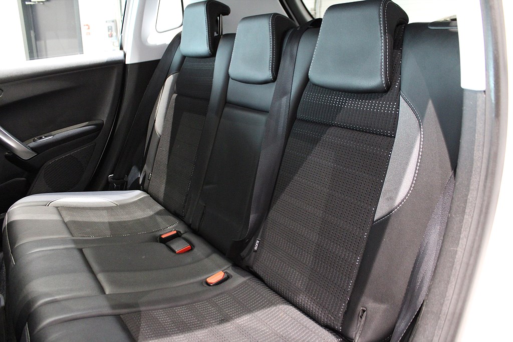 Bild på Allure 1.2 VTi 82hk Aut - PANORAMA, CARPLAY
