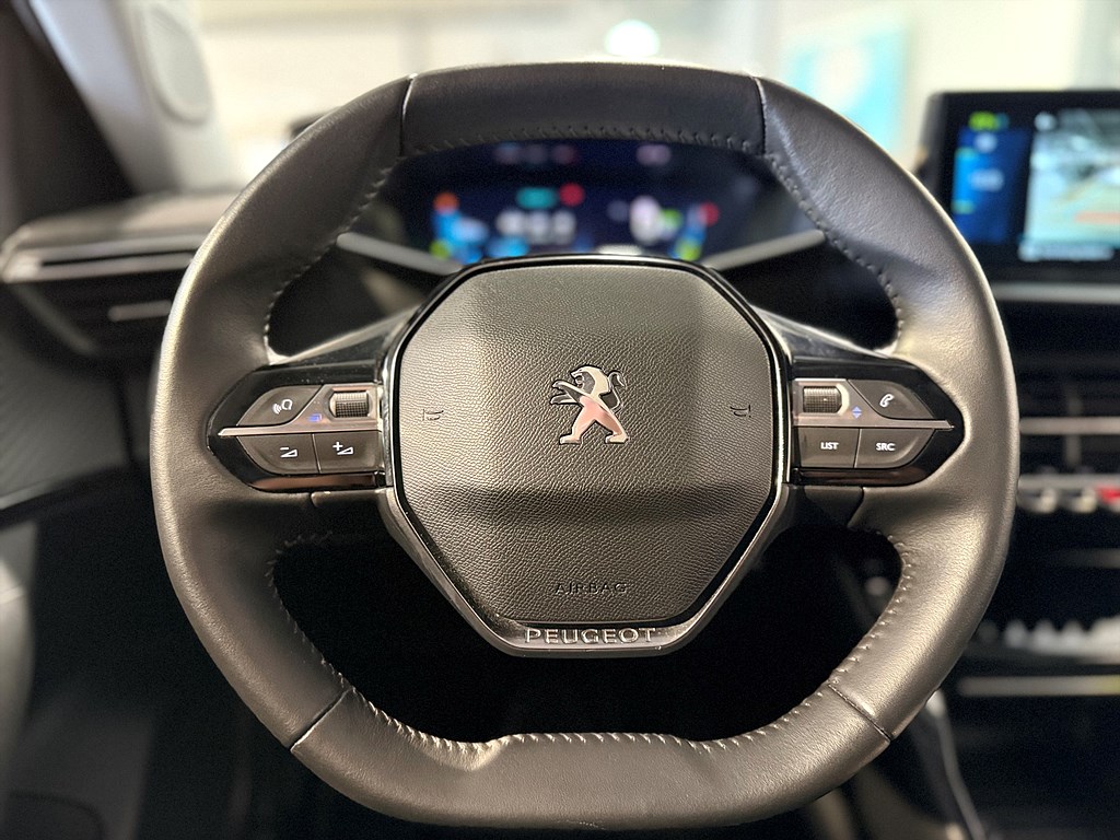Bild på Allure Pack 50kWh 136hk Aut - B-KAMERA, CARPLAY