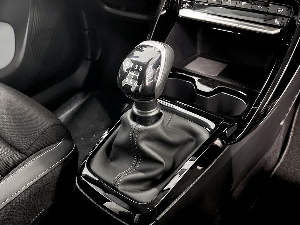 Bild på AirCross Plus PureTech 100hk - KAMPANJ!