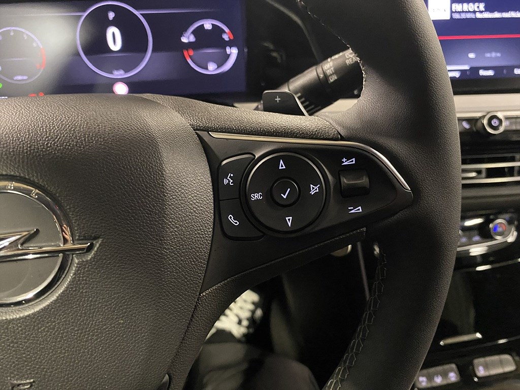 Bild på GS-Line 1.2 Turbo 130hk Aut - B-KAMERA, CARPLAY
