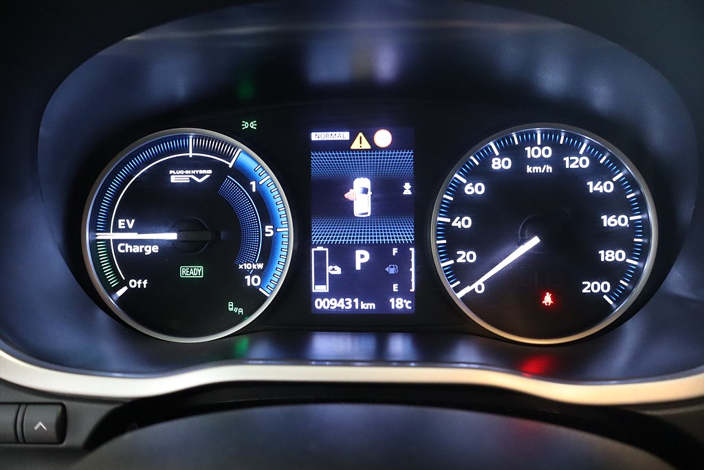 Bild på Business Instyle PHEV 2.4 188hk Aut AWD - 360-KAMERA, PANO, NAVI