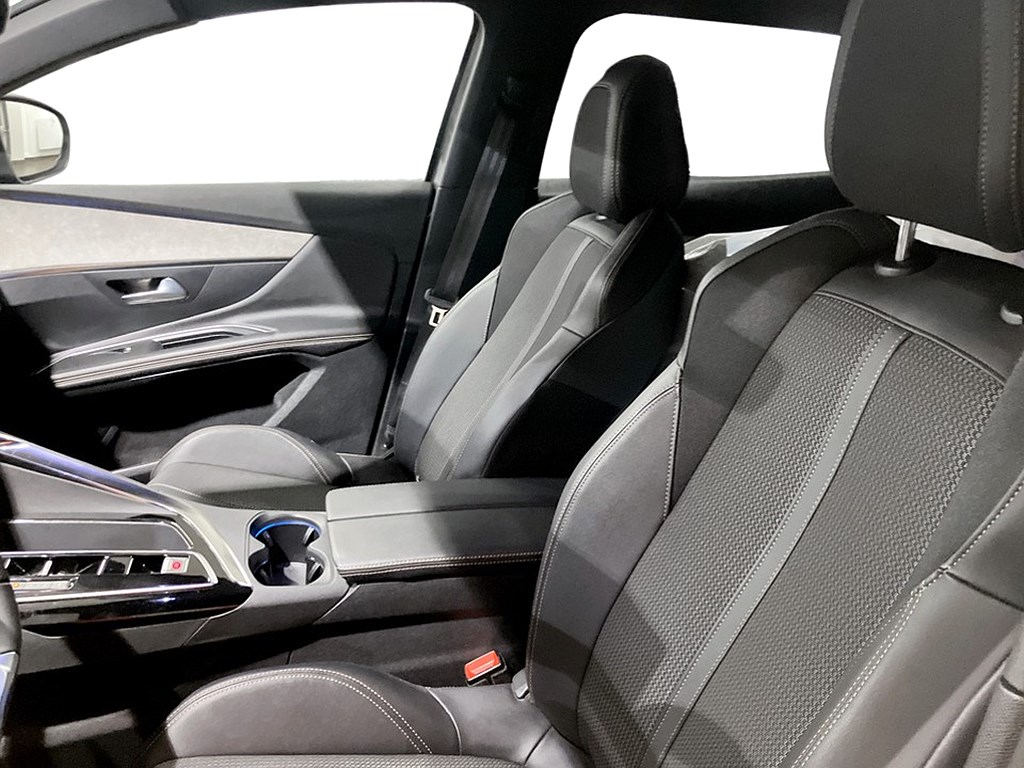 Bild på GT 1.2 PT 130hk Aut - B-KAMERA, CARPLAY