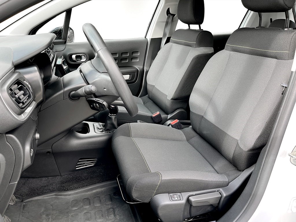 Bild på Feel 1.2 PT 82hk - CARPLAY, BACKSENSORER