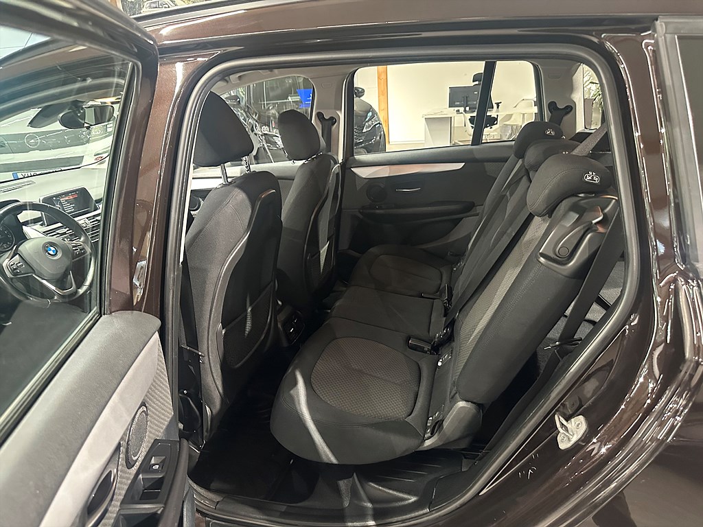 Bild på Gran Tourer Advantage 136hk - 7-SITS, PDC