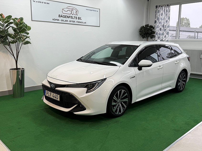 Toyota Corolla Touring Sports Hybrid e-CVT, 122hk, 2021