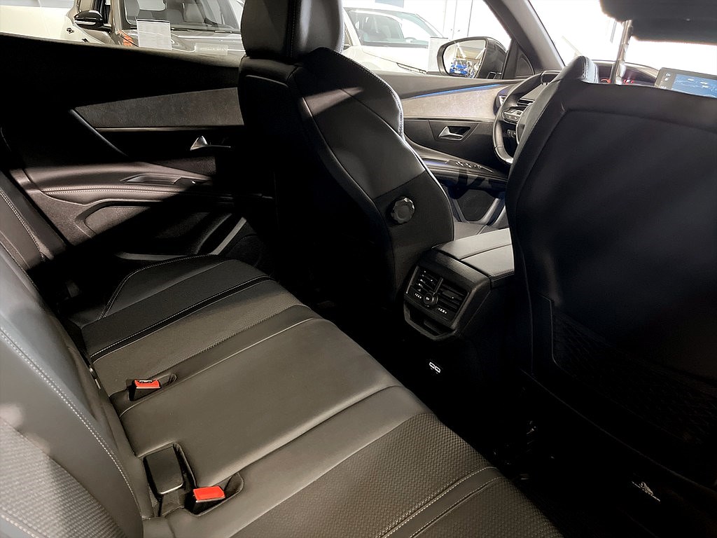 Bild på GT 1.2 PT 130hk Aut - B-KAMERA, CARPLAY