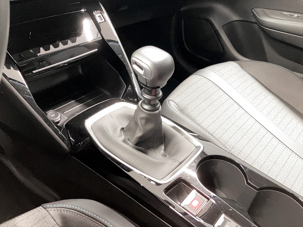 Bild på Allure Pack 1.2 PT 100hk - B-KAMERA, CARPLAY