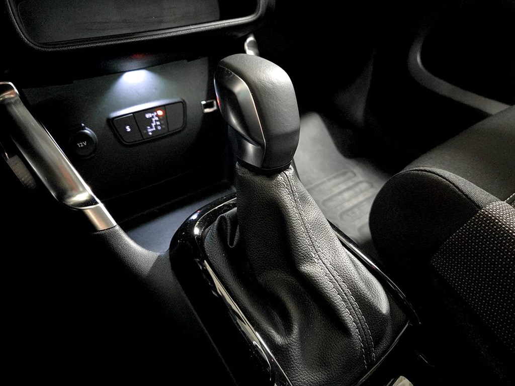 Bild på Aircros Shine 1.2 PT Aut - BACKSENSORER, CARPLAY