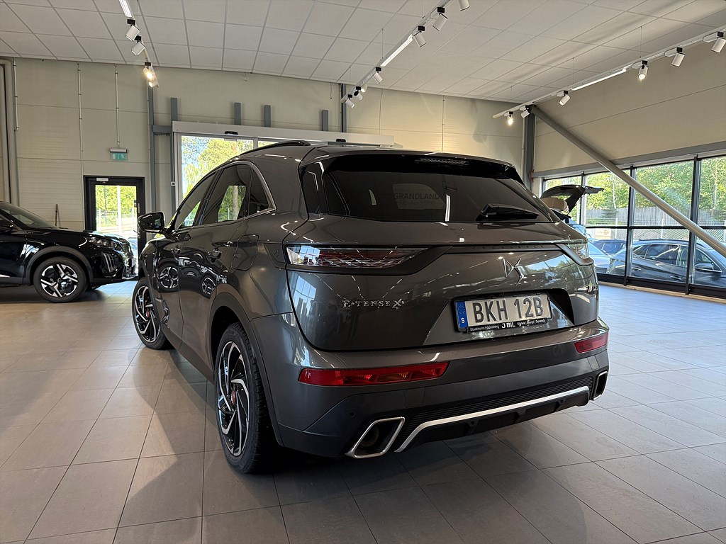 Bild på E-Tense Performance Business 300hk Aut 4x4 - BKAMERA,CARPLAY
