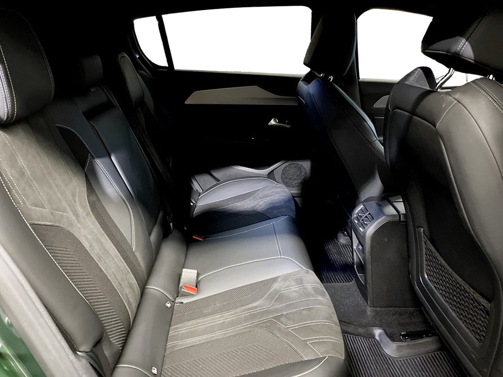 Bild på GT 5D 1.2 PT 130hk Aut - 360-KAMERA, CARPLAY