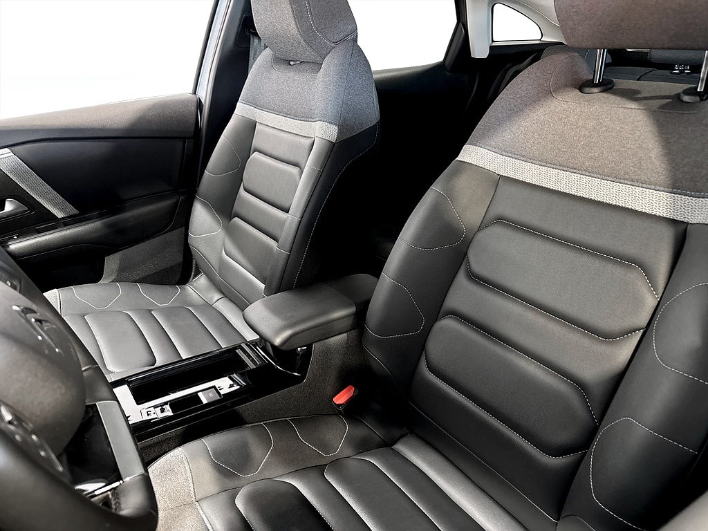 Bild på Shine 1.2 PT 130hk Aut - B-KAMERA, CARPLAY