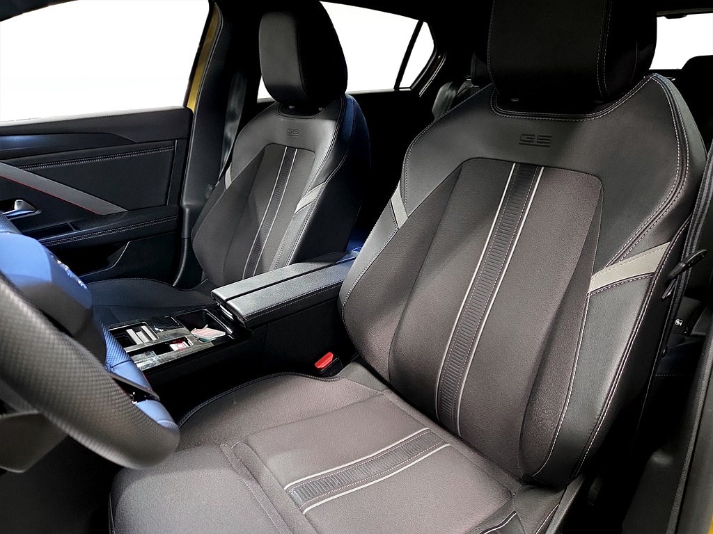 Bild på 5D GS 1.2 PT 130hk Aut - B-KAMERA, CARPLAY