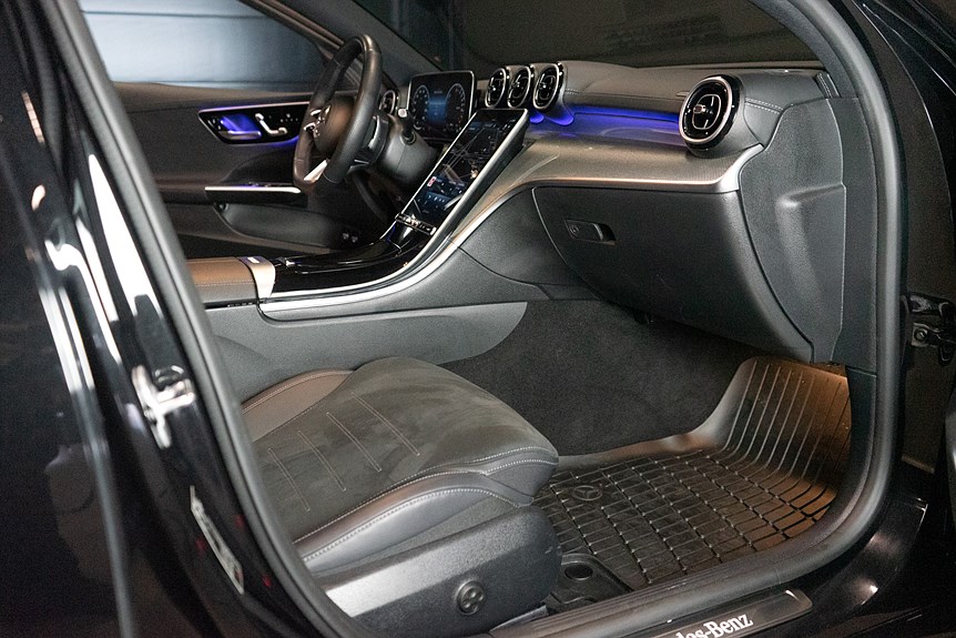 Mercedes-Benz C 300 e AMG Premium 313hk