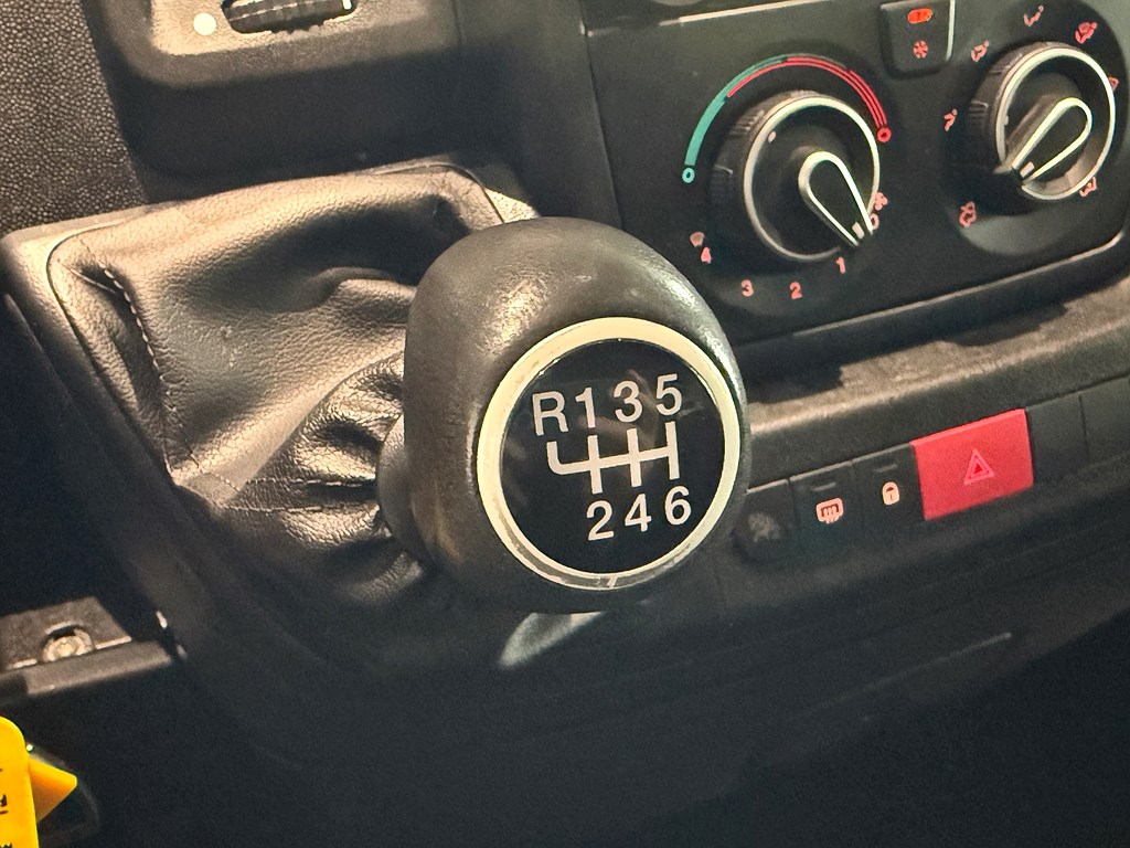 Bild på 35 2.0 BHDi 110hk - DRAG,M-VÄRMARE,FARTHÅLLARE
