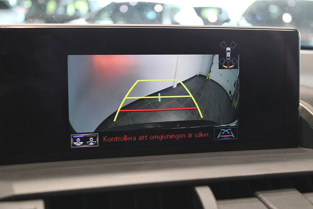 Bild på Executive 300h 2.5 E-CVT 197hk Aut AWD - M-BAKLUCKA,NAVI,B-KAMERA