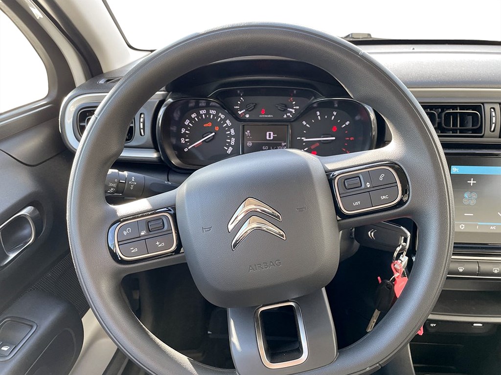 Bild på Feel 1.2 PT 82hk - CARPLAY, EN ÄGARE