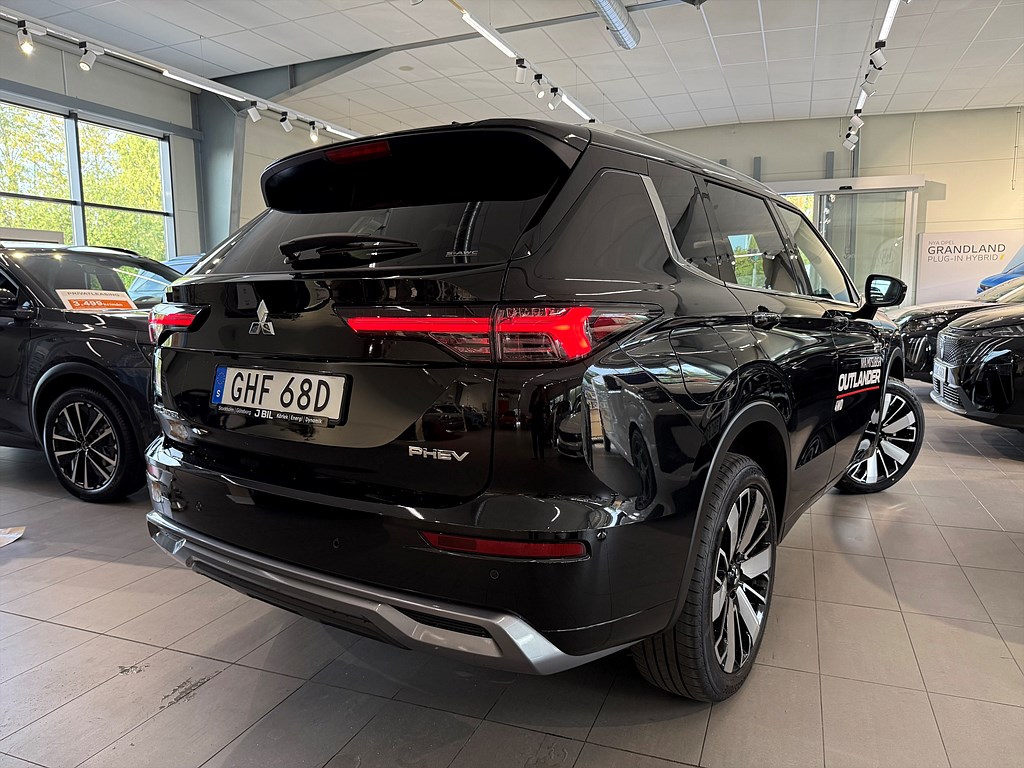 Bild på Instyle PHEV Aut 4WD - DEMO