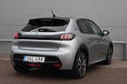 Peugeot e-208 GT line / Navigation / Kamera /