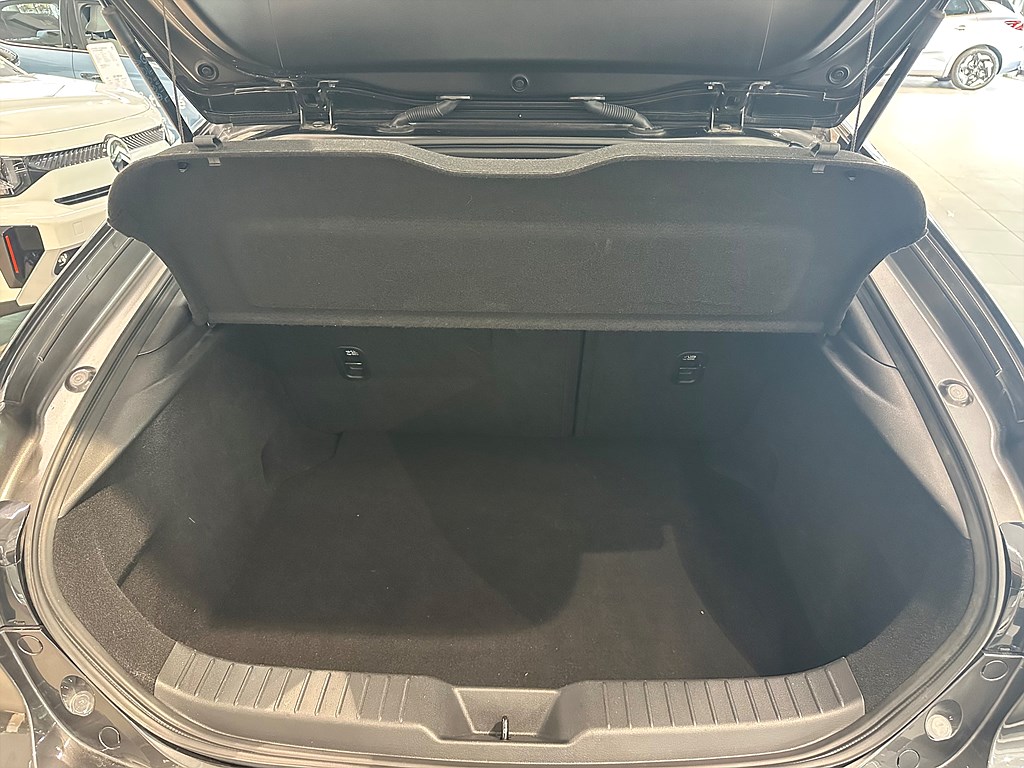 Bild på Hatchback 2.0 SKYACTIV-X M Hybrid 150hk Aut - B-KAMERA,CARPLAY
