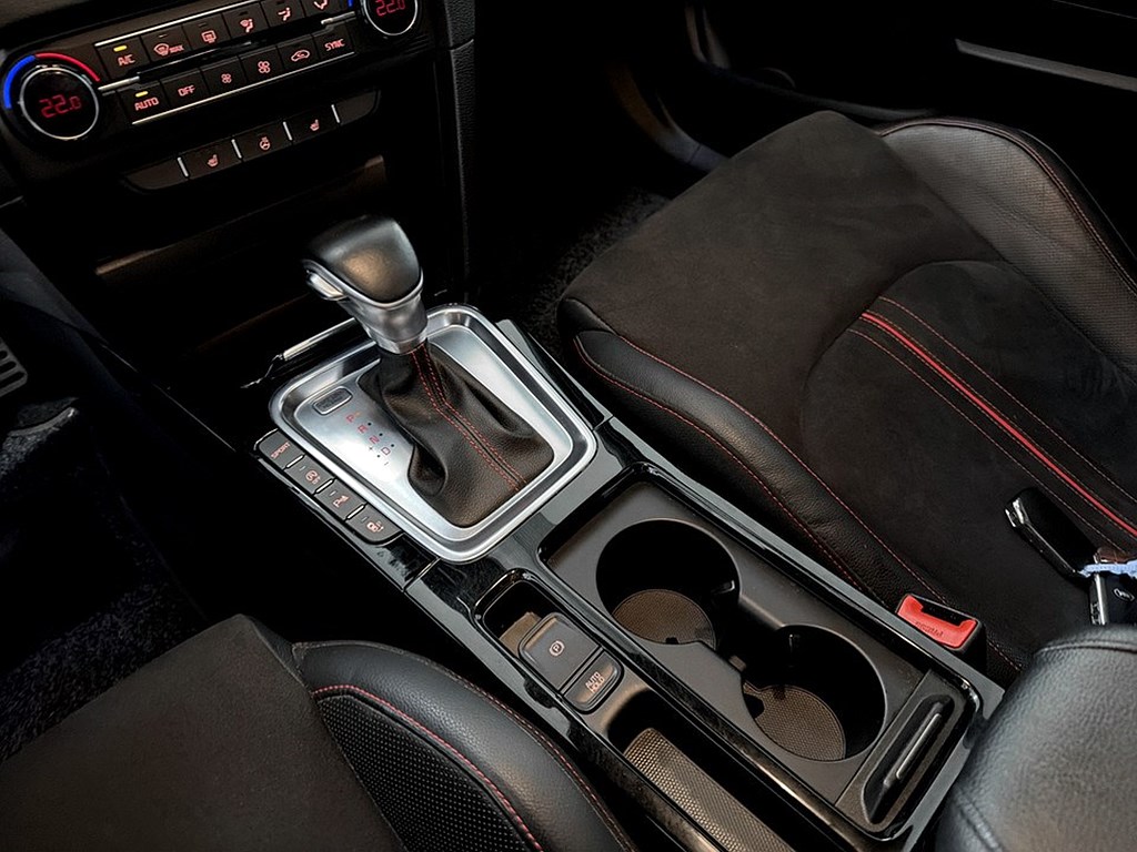 Bild på GT 1.6 T-GDI 204hk Aut - DRAG, B-KAMERA