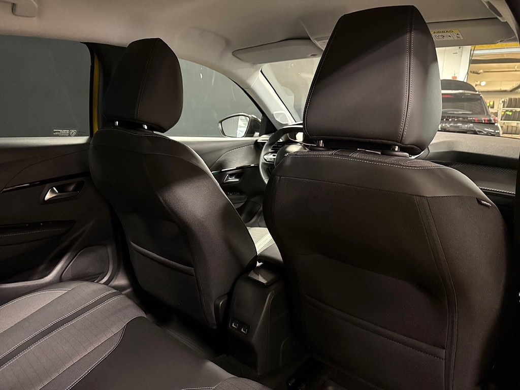 Bild på Allure Pack 136hk Aut - B-KAMERA, CARPLAY