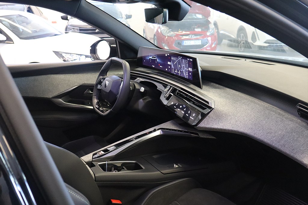 Bild på GT Hybrid e-DSC 136hk Aut - B-KAMERA, CARPLAY