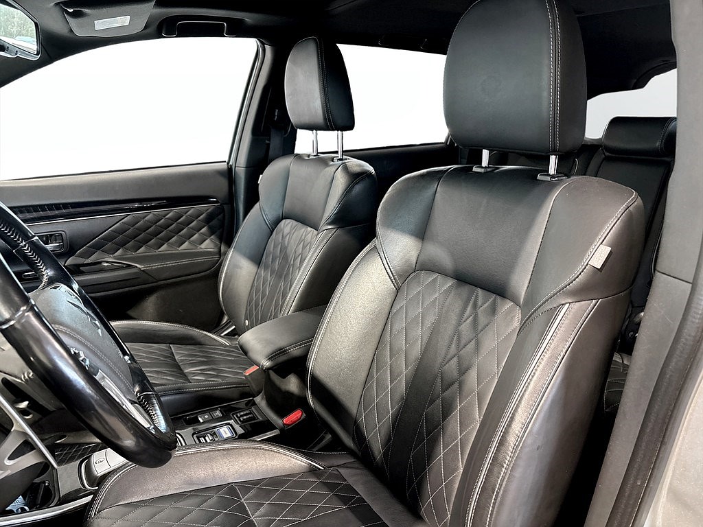 Bild på S-Edition PHEV CVT 224hk Aut AWD - B-KAMERA, DRAG