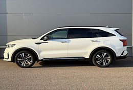 Kia Sorento PHEV Black Edition / Advance Plus / Panorama / 3209 mil