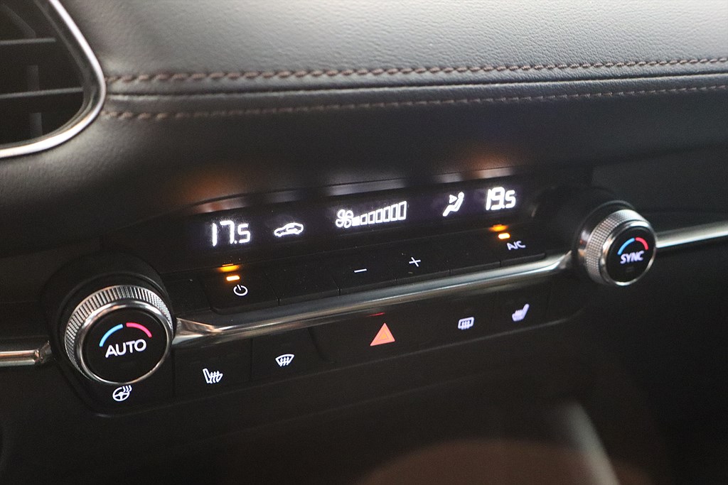 Bild på Hatchback Sky 2.0 150hk - B-KAMERA,NAV,RATTVÄRME