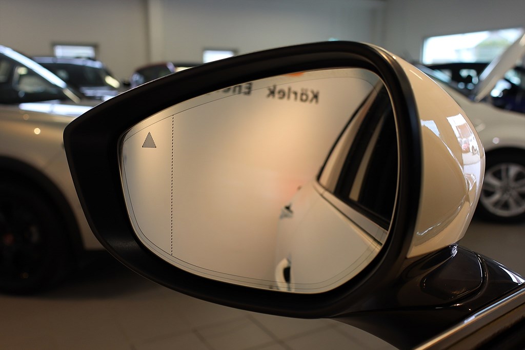 Bild på SKY 2.0 SKYACTIV-X M Hybrid 150hk - B-KAMERA, CARPLAY