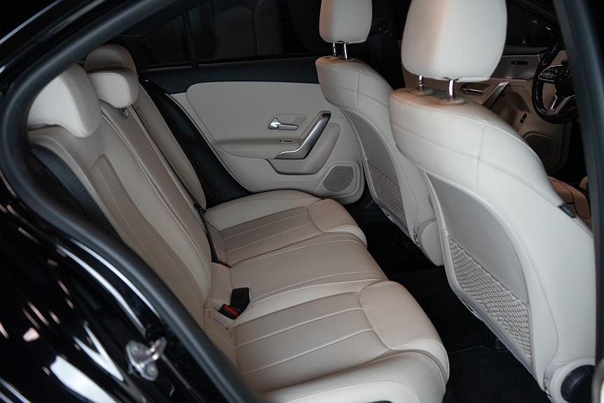 Mercedes-Benz A 250 e Sedan 218hk