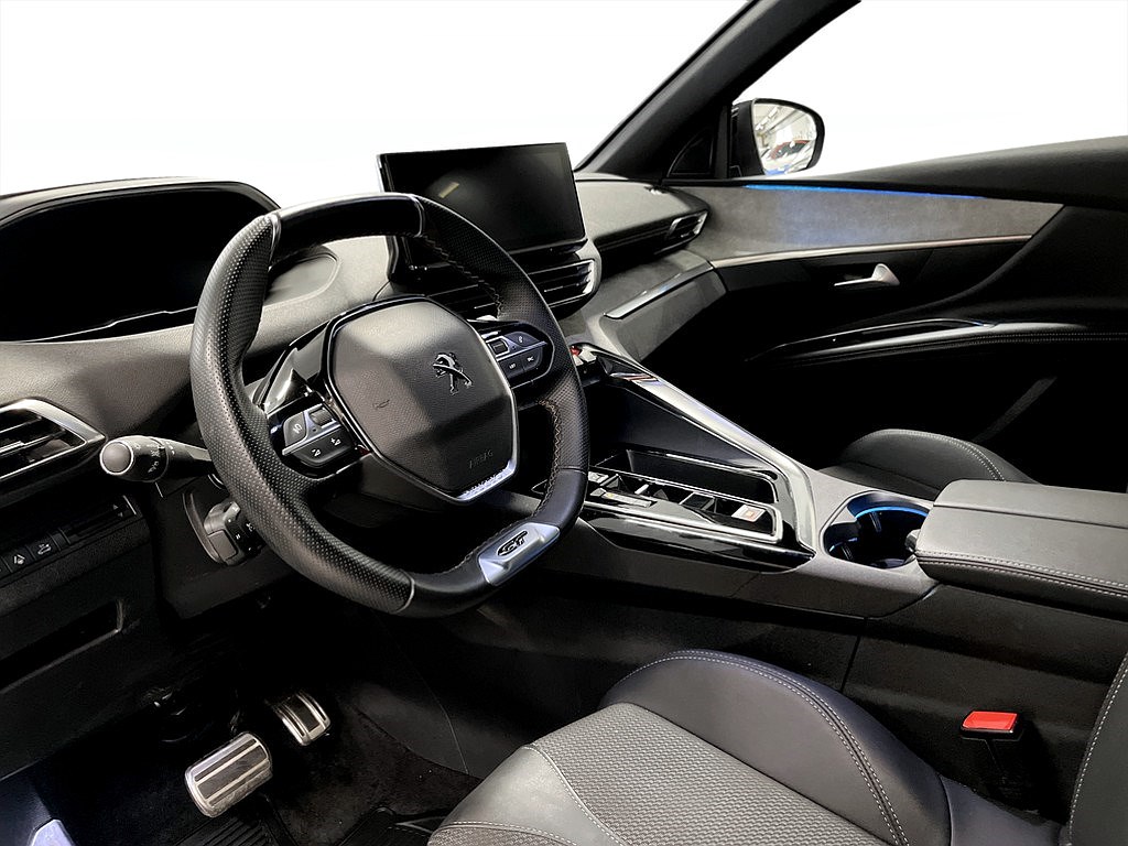 Bild på GT 1.2 PT 130hk Aut - B-KAMERA, CARPLAY