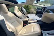 Tesla MODEL S FreeCharge Panorama