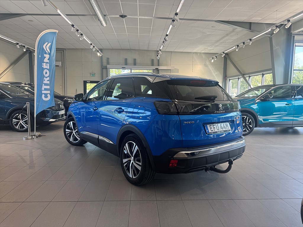 Bild på Allure Hybrid4 300hk Aut AWD - B-KAMERA, DRAG, CARPLAY