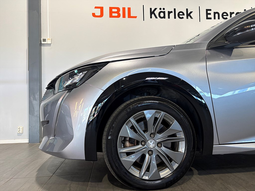 Bild på Active Pack 50kWh 136hk Aut - CARPLAY, BACKSENSORER