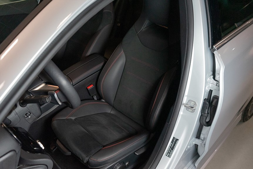 Mercedes-Benz A 250 e AMG Line Advanced Plus 218hk